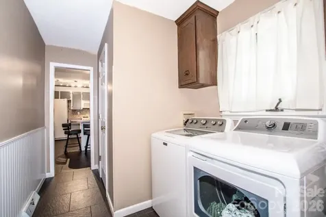 734 Willow Lane Harrisburg NC 28075