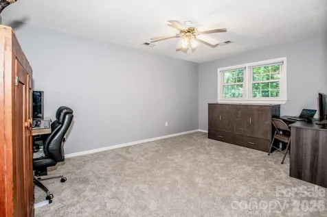 734 Willow Lane Harrisburg NC 28075