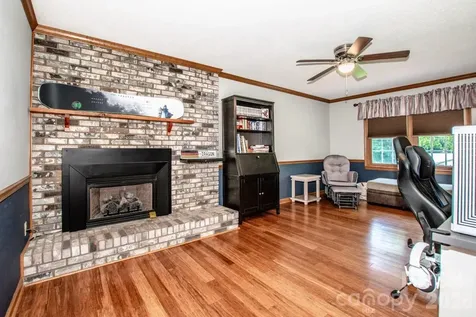 734 Willow Lane Harrisburg NC 28075