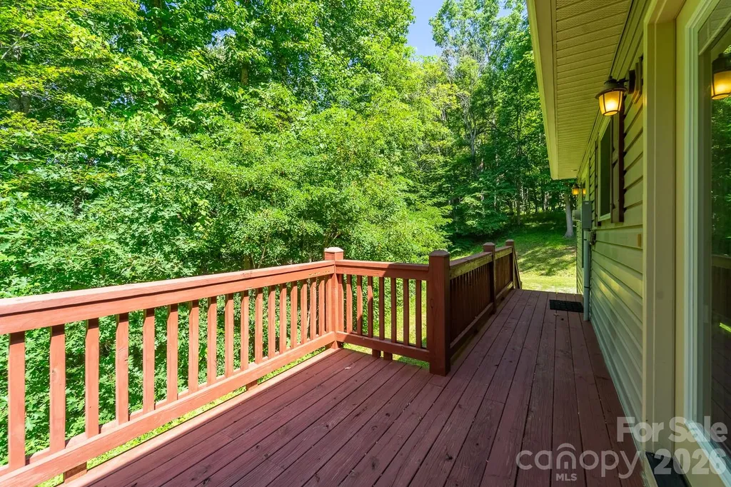 2916 Blanton Branch Road Sylva NC 28779