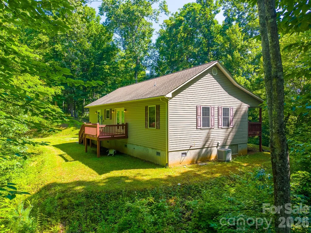 2916 Blanton Branch Road Sylva NC 28779