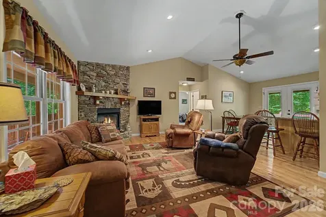2916 Blanton Branch Road Sylva NC 28779