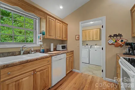 2916 Blanton Branch Road Sylva NC 28779
