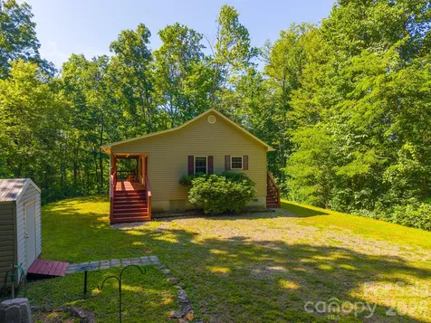 2916 Blanton Branch Road Sylva NC 28779