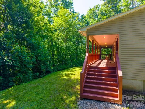 2916 Blanton Branch Road Sylva NC 28779