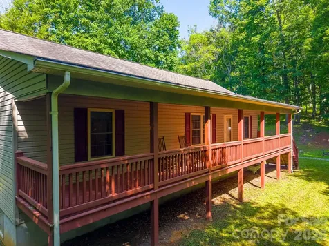 2916 Blanton Branch Road Sylva NC 28779
