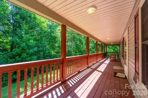2916 Blanton Branch Road Sylva NC 28779