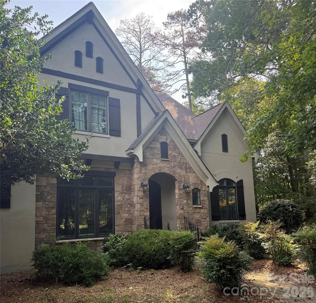 3003 Ocaso Court Matthews NC 28104