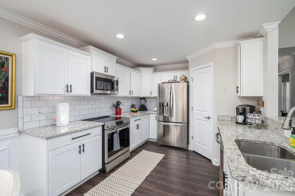 4164 S Olivers Cross Road Newton NC 28658