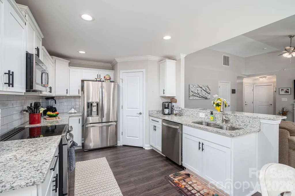 4164 S Olivers Cross Road Newton NC 28658
