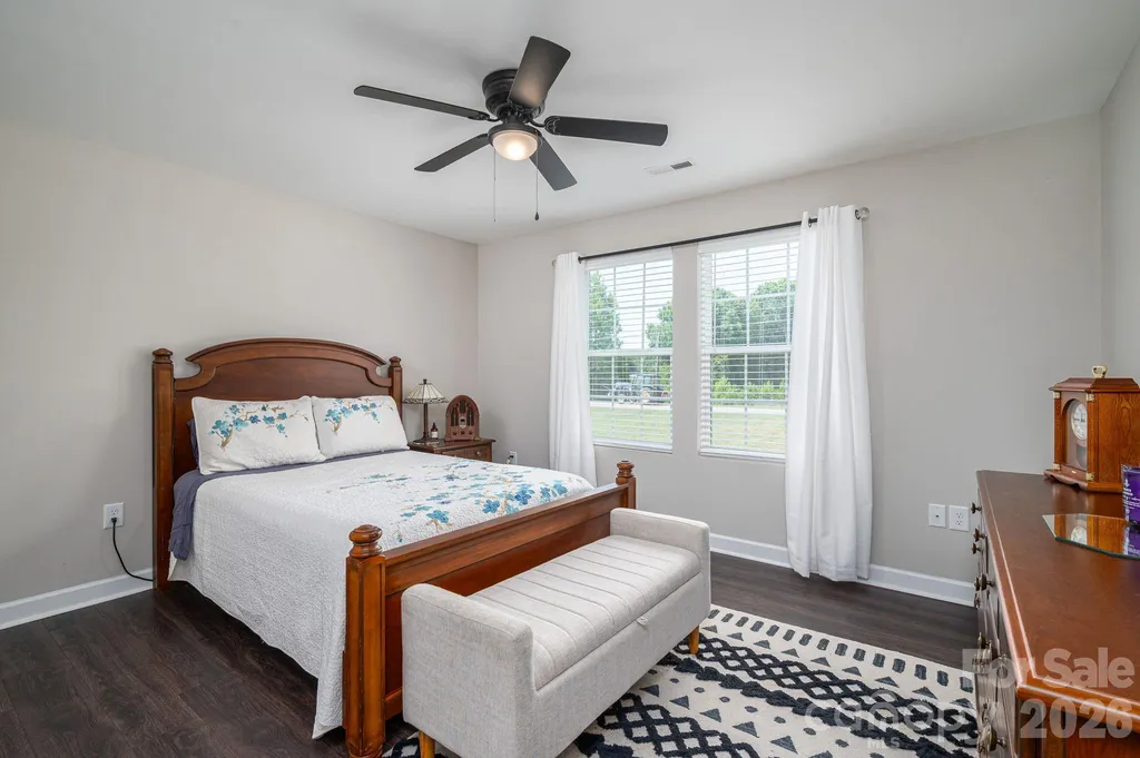 4164 S Olivers Cross Road Newton NC 28658