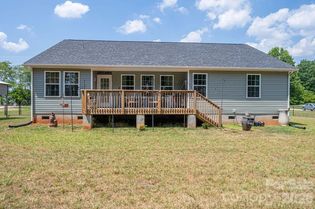 4164 S Olivers Cross Road Newton NC 28658