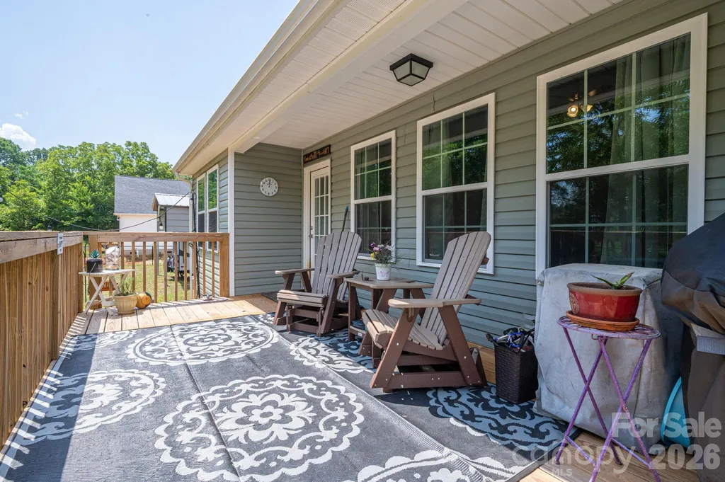 4164 S Olivers Cross Road Newton NC 28658