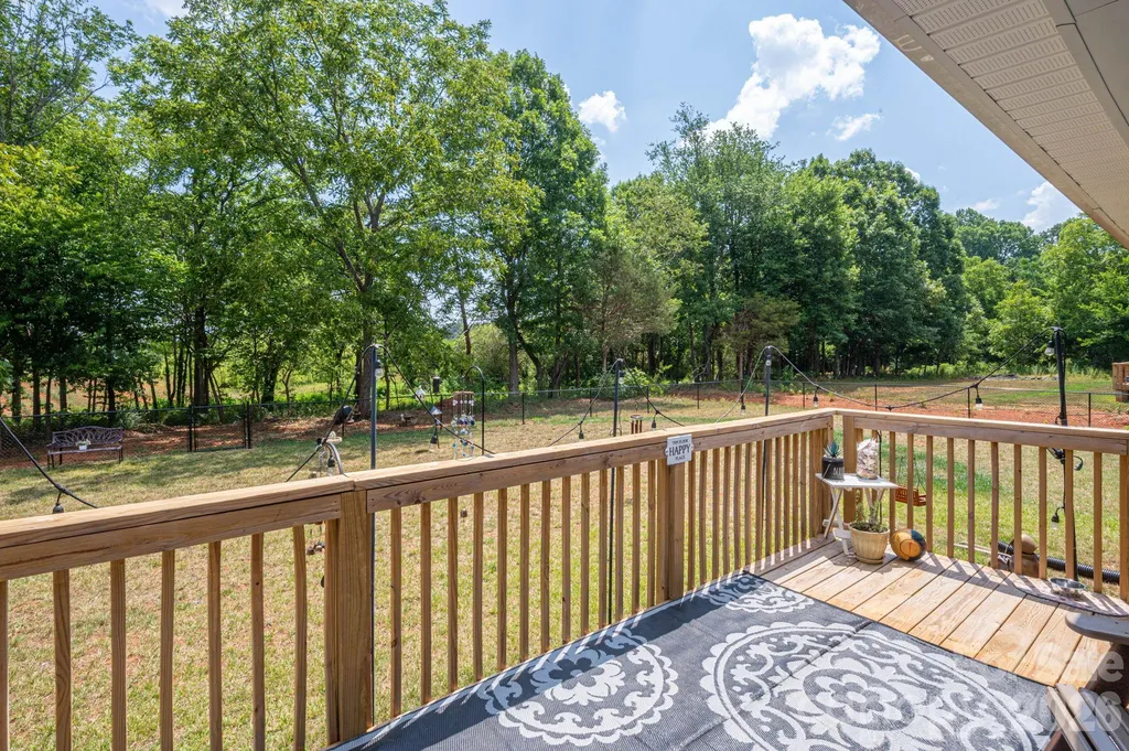 4164 S Olivers Cross Road Newton NC 28658
