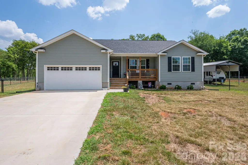 4164 S Olivers Cross Road Newton NC 28658