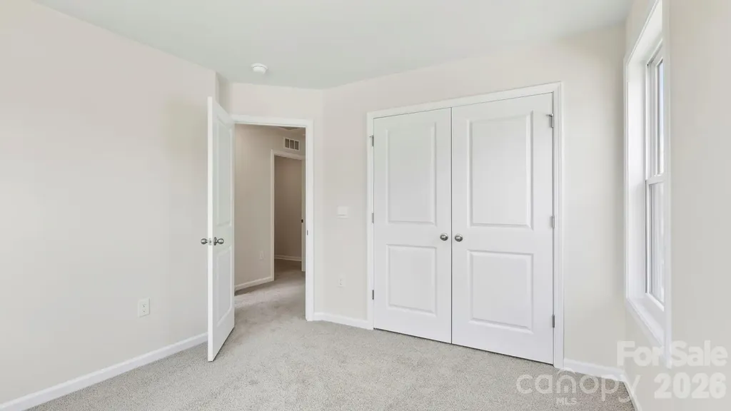 403 Creekview Road Hendersonville NC 28792