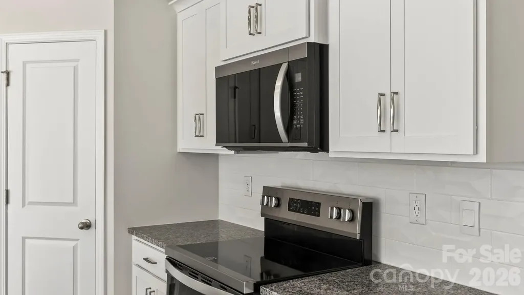 403 Creekview Road Hendersonville NC 28792