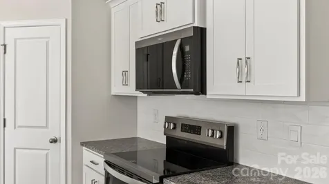 403 Creekview Road Hendersonville NC 28792