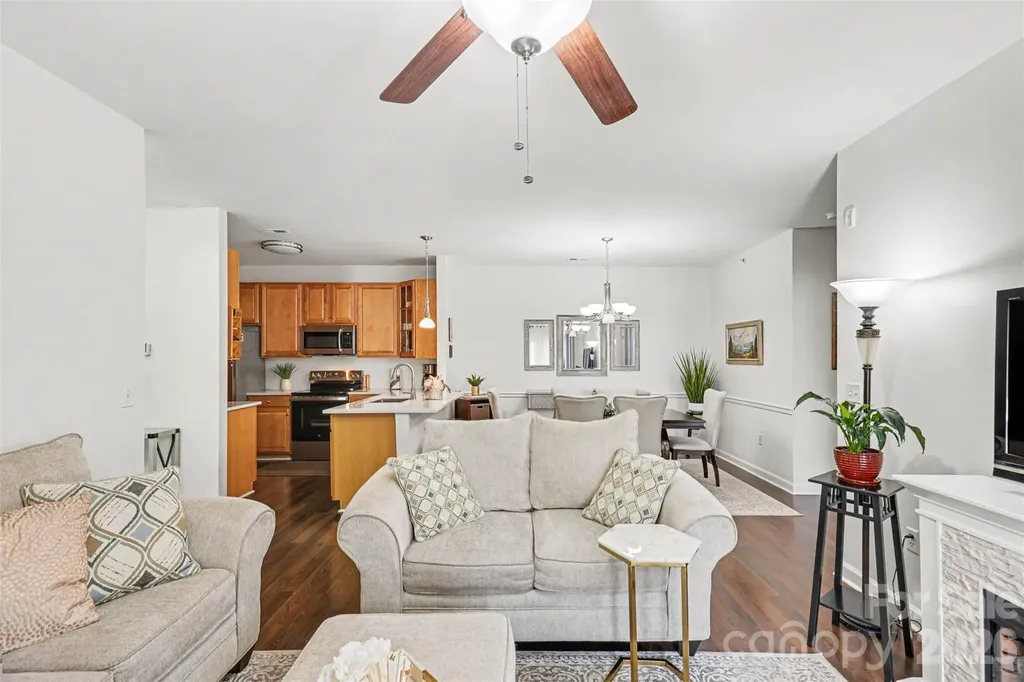 11855 Ridgeway Park Drive Charlotte NC 28277