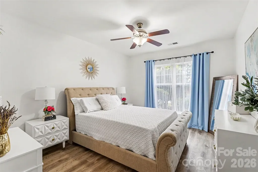 11855 Ridgeway Park Drive Charlotte NC 28277