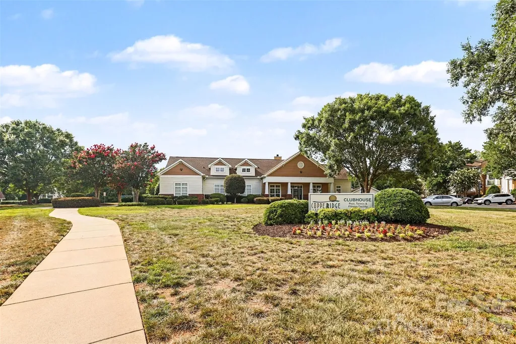 11855 Ridgeway Park Drive Charlotte NC 28277