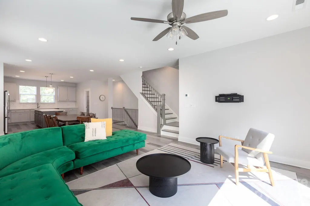 2245 Electric Lane Charlotte NC 28205