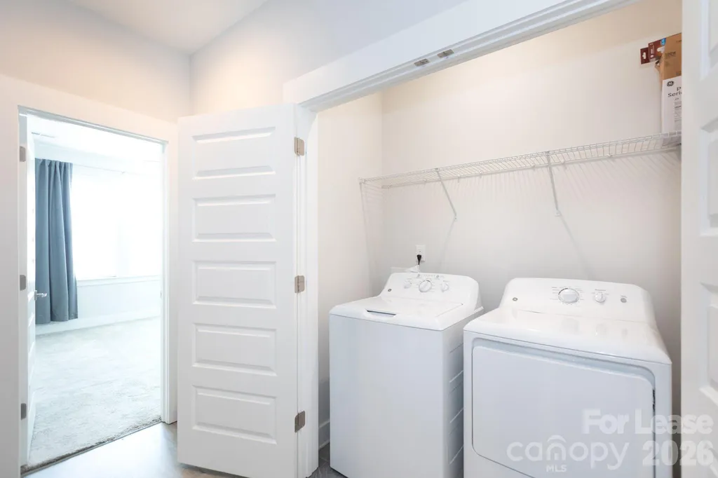 2245 Electric Lane Charlotte NC 28205