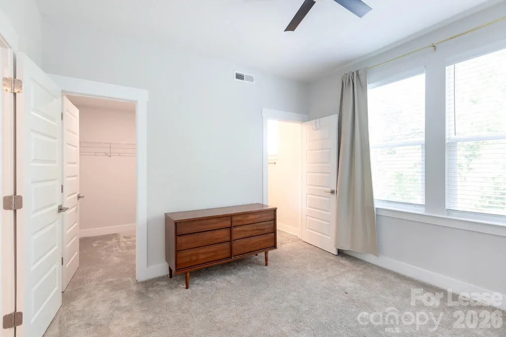 2245 Electric Lane Charlotte NC 28205