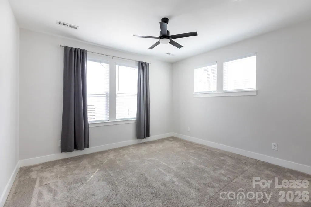 2245 Electric Lane Charlotte NC 28205