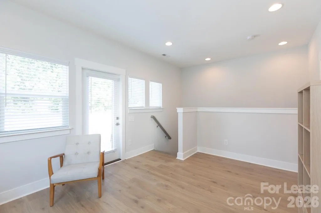 2245 Electric Lane Charlotte NC 28205