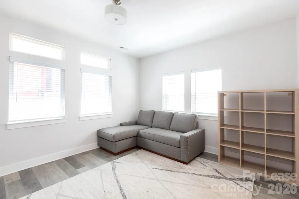 2245 Electric Lane Charlotte NC 28205