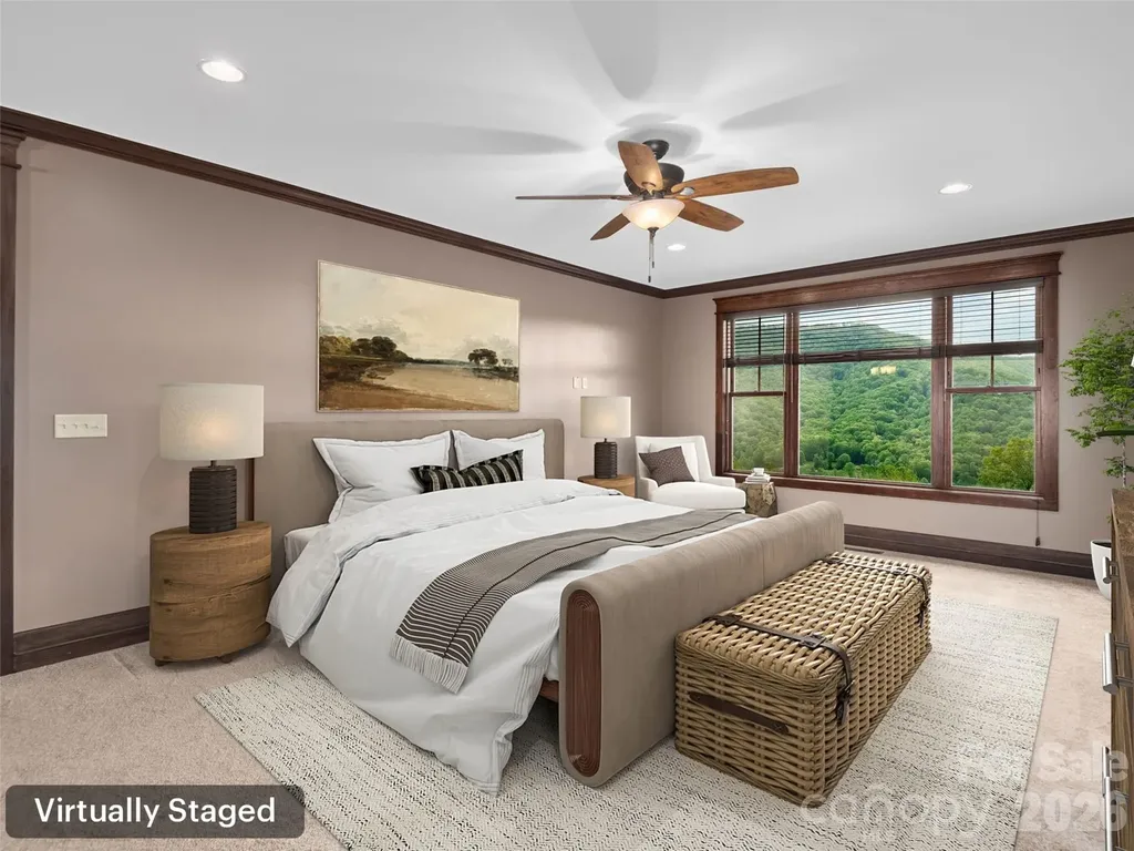 91 Watershed Way Horse Shoe NC 28742