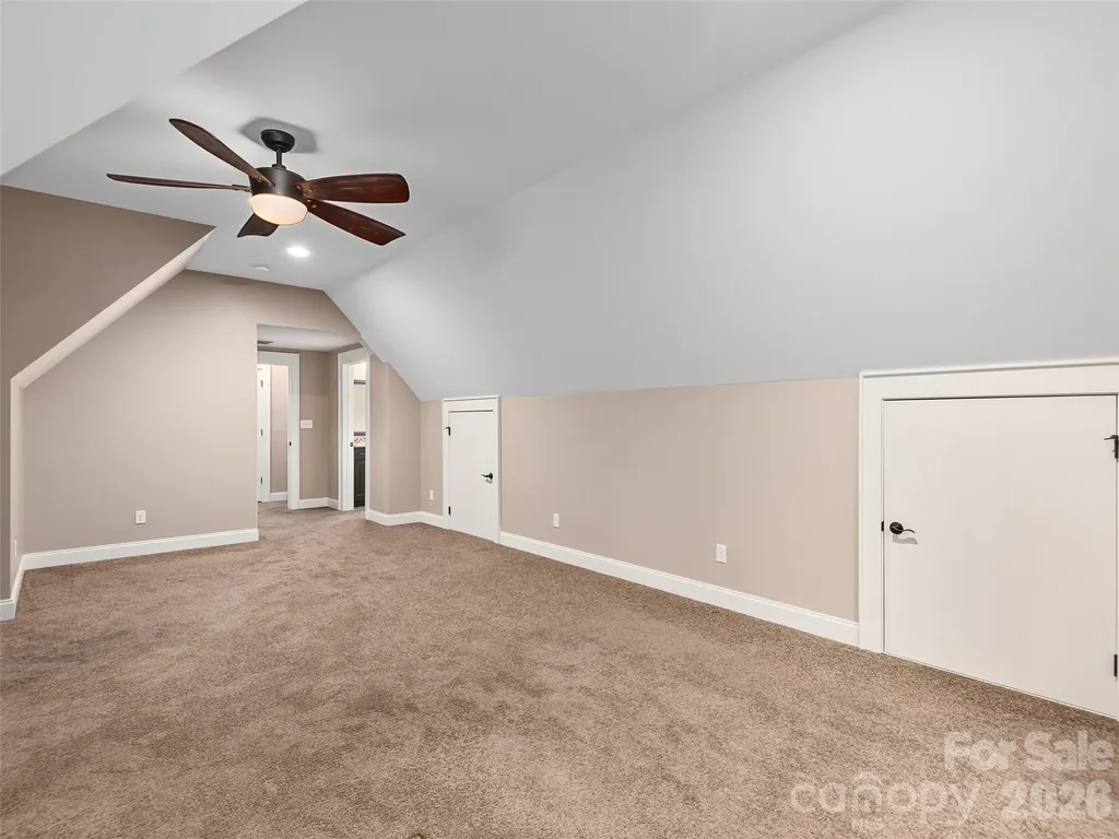 91 Watershed Way Horse Shoe NC 28742
