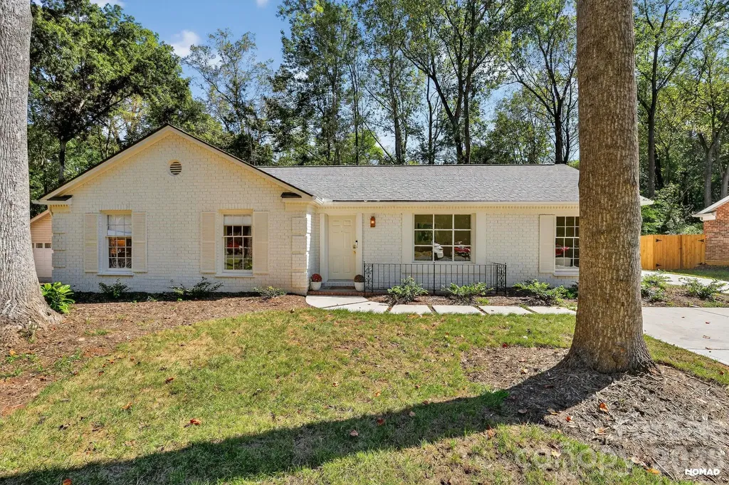 7107 Valley Haven Drive Charlotte NC 28211