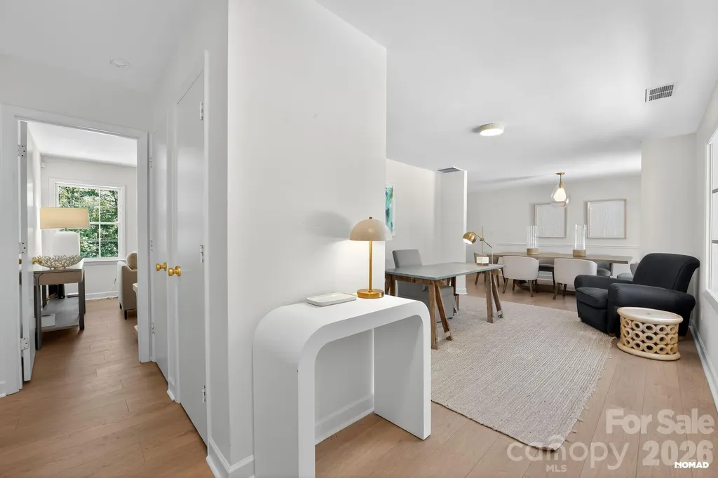 7107 Valley Haven Drive Charlotte NC 28211