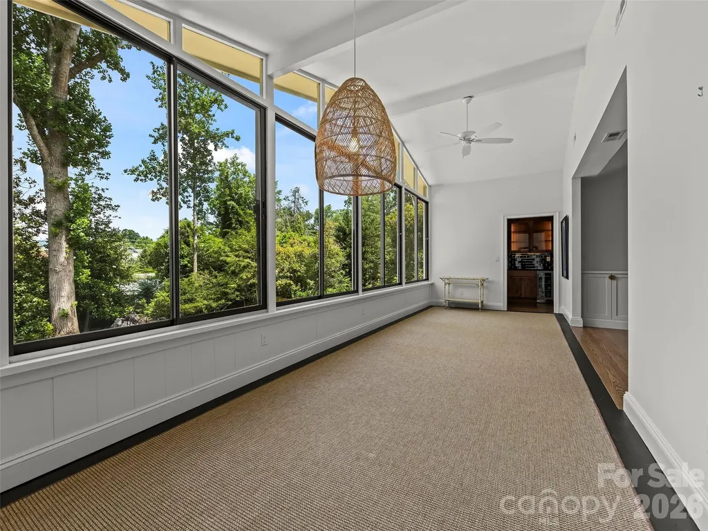 30 White Oak Road Asheville NC 28803