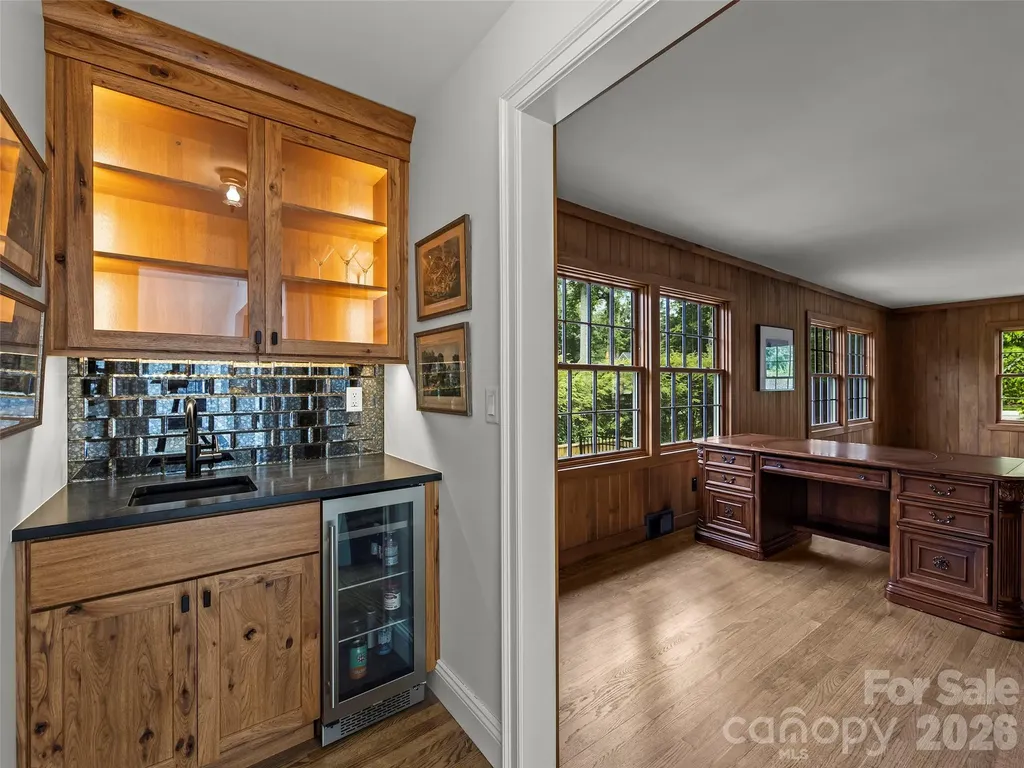 30 White Oak Road Asheville NC 28803
