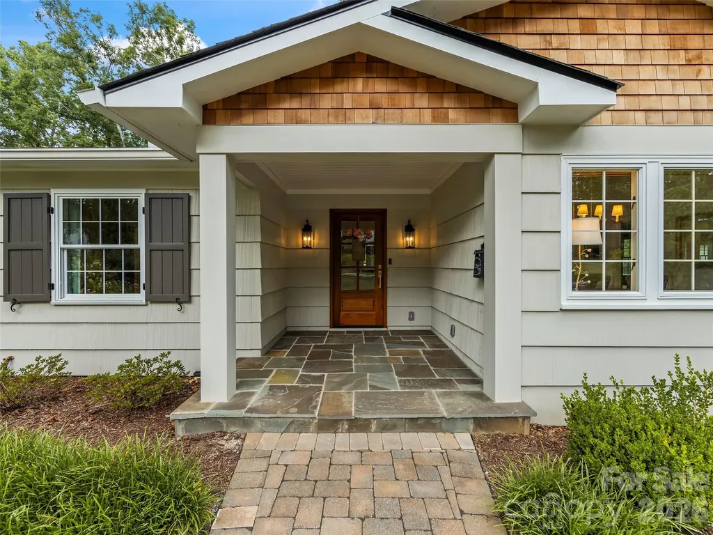 30 White Oak Road Asheville NC 28803