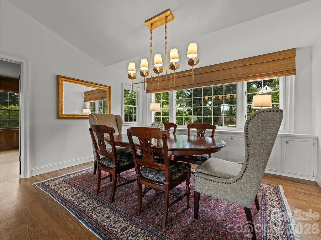 30 White Oak Road Asheville NC 28803