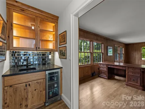 30 White Oak Road Asheville NC 28803