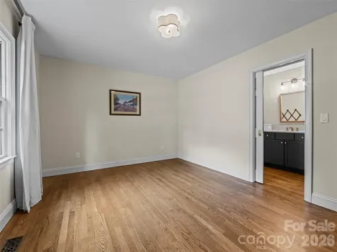 30 White Oak Road Asheville NC 28803