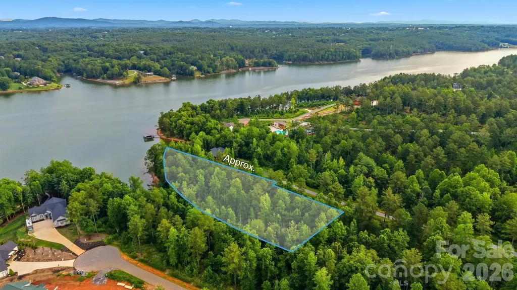 2250 Windom Peak Summit Connelly Springs NC 28612