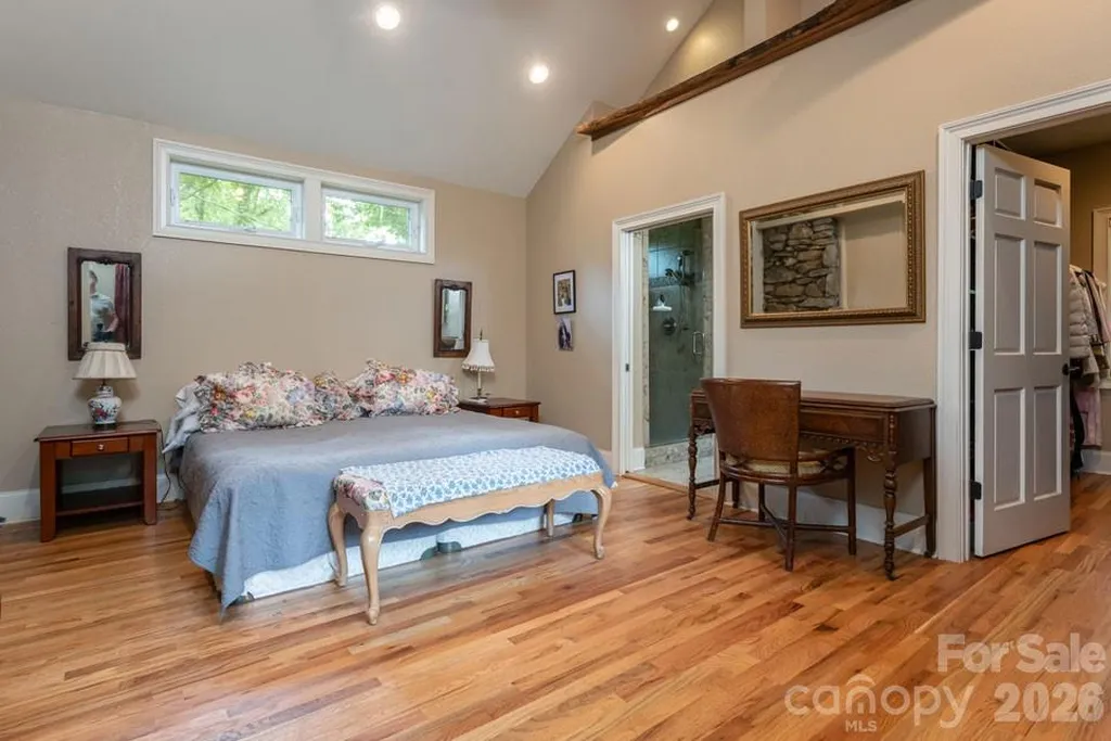 25 Mineral Springs Road Asheville NC 28805