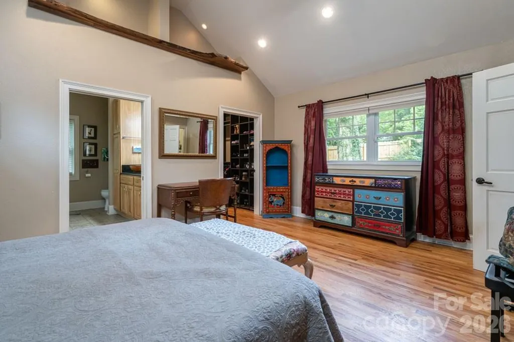 25 Mineral Springs Road Asheville NC 28805