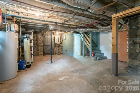 25 Mineral Springs Road Asheville NC 28805