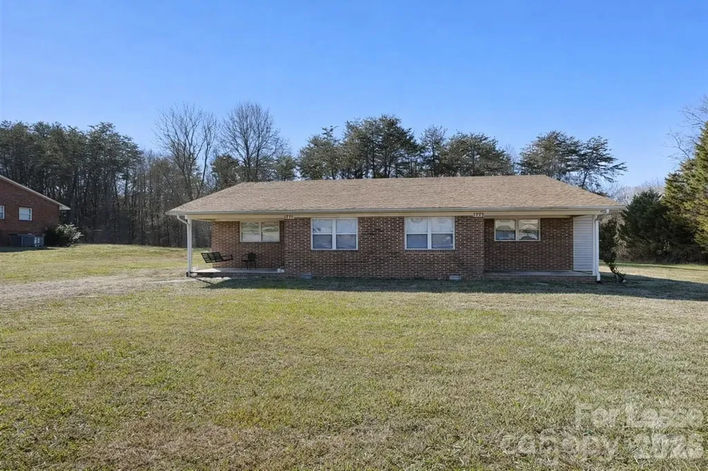 1733 River Road Lincolnton NC 28092