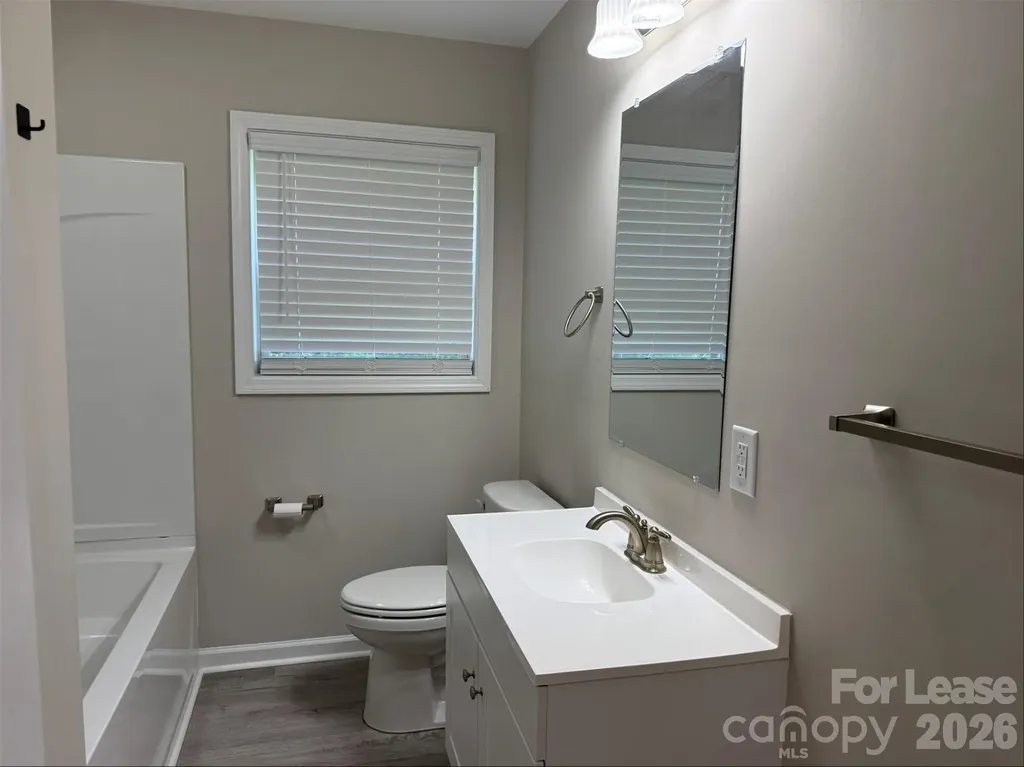 1733 River Road Lincolnton NC 28092