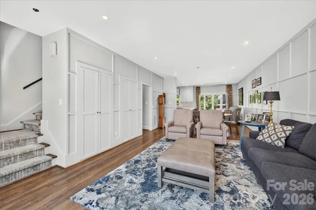 201 Hillside Avenue Charlotte NC 28209