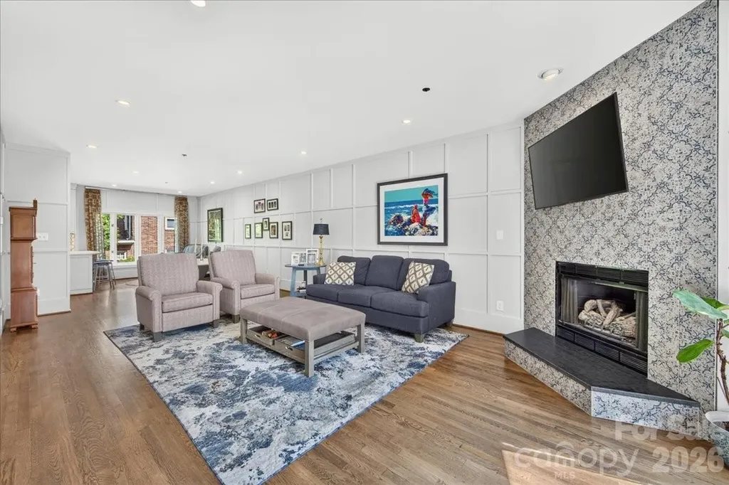 201 Hillside Avenue Charlotte NC 28209