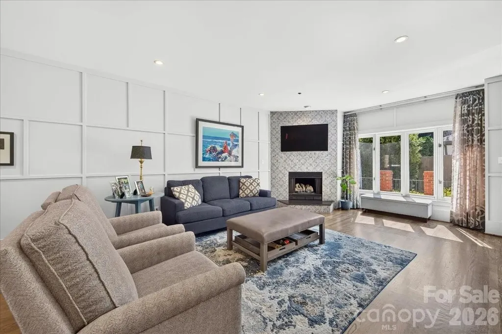 201 Hillside Avenue Charlotte NC 28209